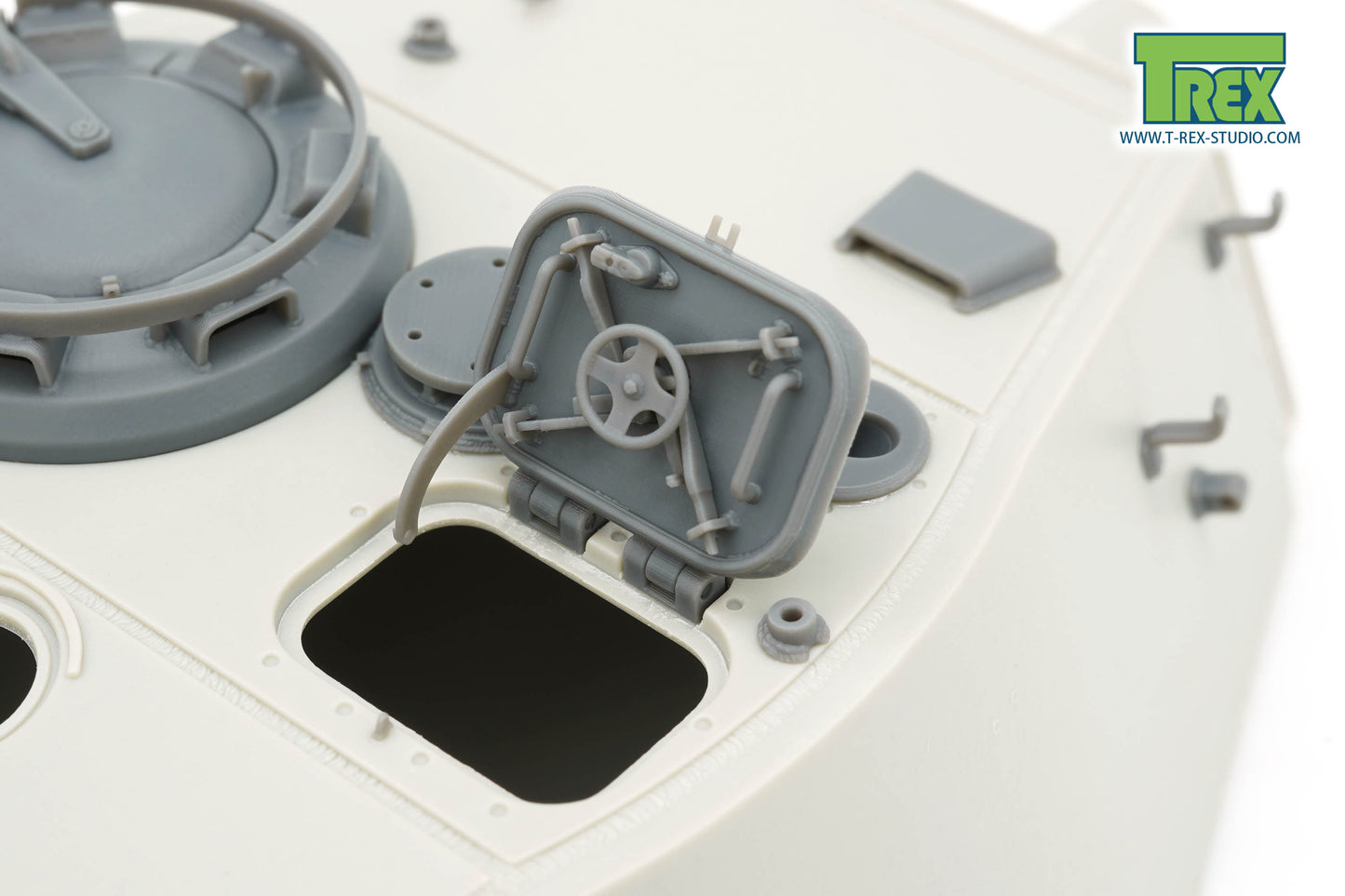 1/35 40mm Loader's Hatch for King Tiger Henschel Turret After July 1944
