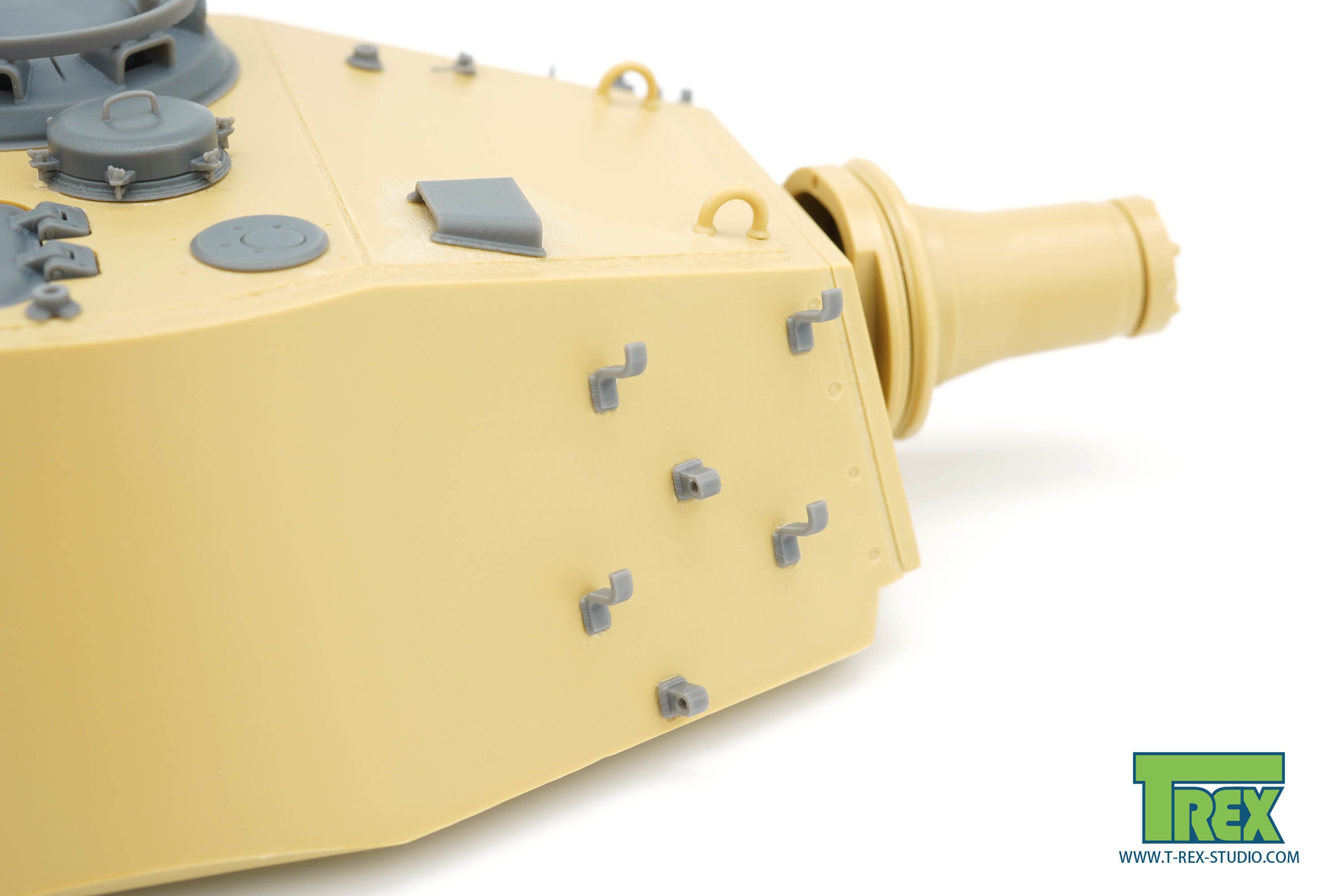 1/35 Spare Track Brackets w/Track Links for King Tiger/Jagdtiger