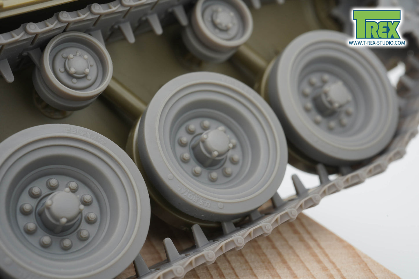 1/35 M24 Chaffee Running Gear Set (European Theater)