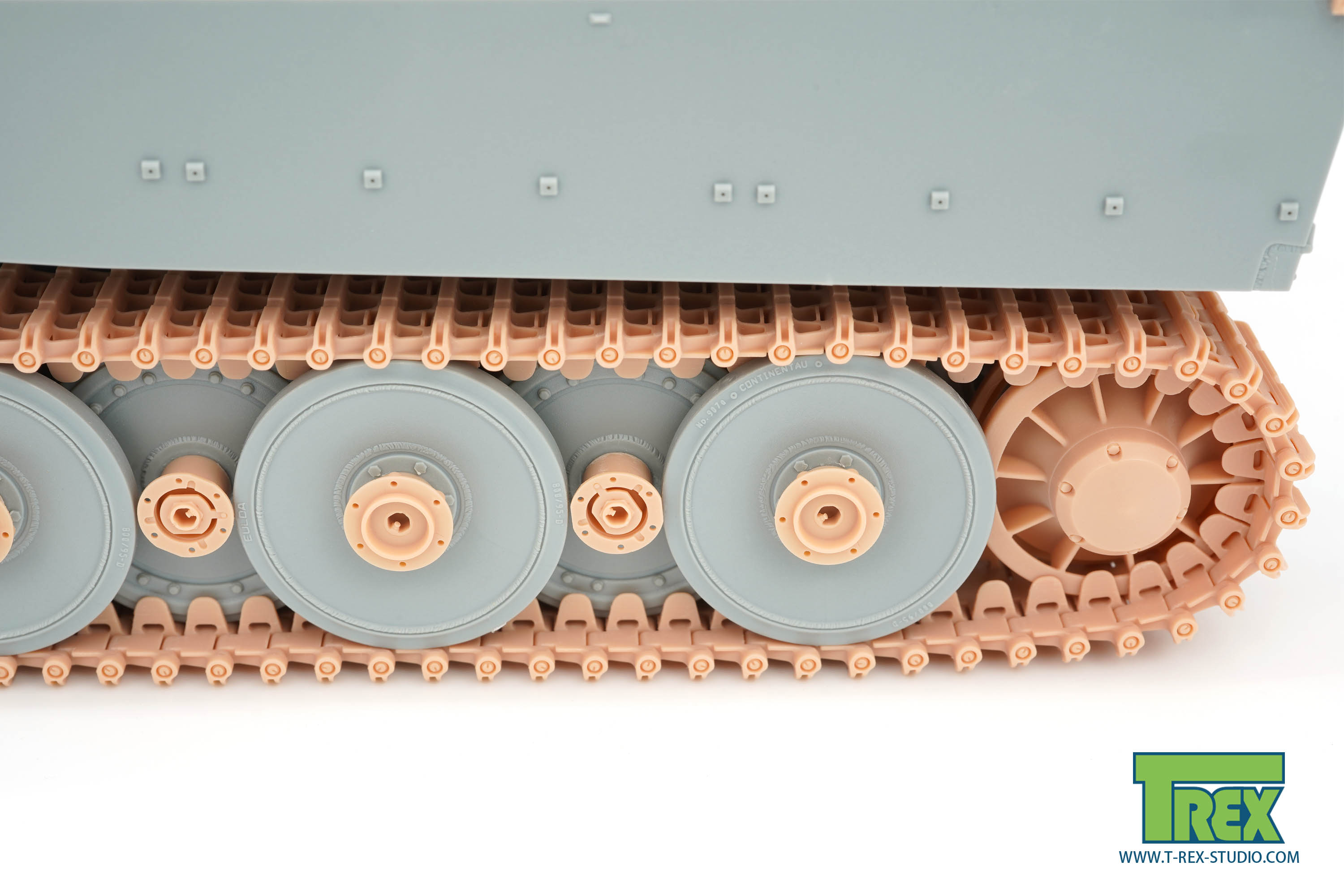 1/35 TIGER I Transport Tracks w/Roadwheel Hubs – T-Rex Studio