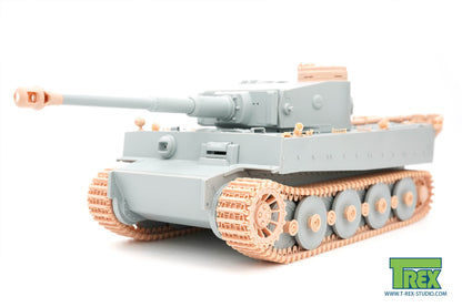 1/35 TIGER I Transport Tracks w/Roadwheel Hubs